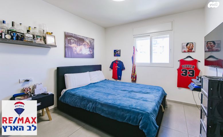 גג/ פנטהאוז, שער הגיא, רובע ד', אריאל