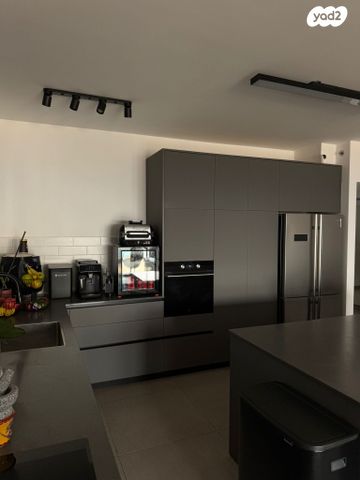 גג/ פנטהאוז, נתניה