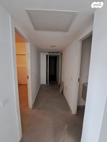 דירת גן, פרומקין 6, צפון מערב מרכז העיר, נתניה