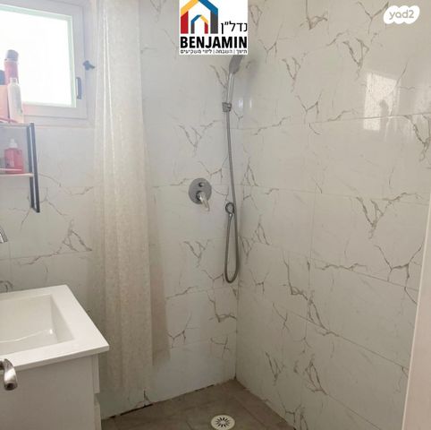 דירה, כובשי החרמון 19, רמת הנשיא, בת ים