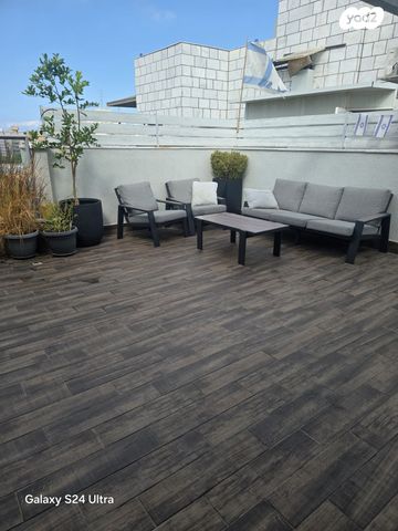 גג/ פנטהאוז