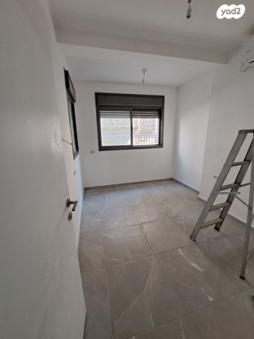 דירת גן, פרומקין 6, צפון מערב מרכז העיר, נתניה