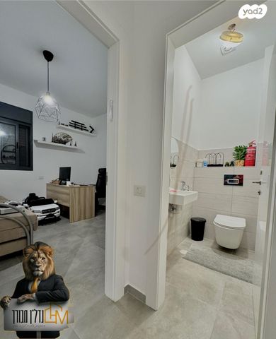 דירה, אריאל שרון 1, נווה שרון / שער העיר, נתיבות