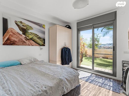 דירת גן, שני, מודיעין מכבים רעות