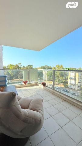 אברהם לייסין 4