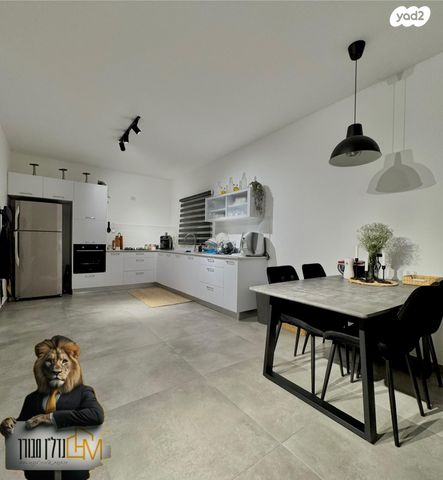 דירה, אריאל שרון 1, נווה שרון / שער העיר, נתיבות