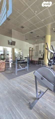 גג/ פנטהאוז, המרגנית 4, קרית אילון, חולון