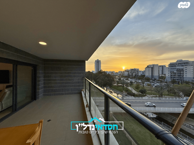 דירה, הנמל, נאות רבין, יבנה