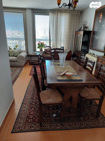 גג/ פנטהאוז, רב אשי, נווה אביבים, תל אביב יפו