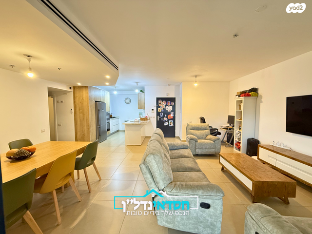 דירה, הנמל, נאות רבין, יבנה