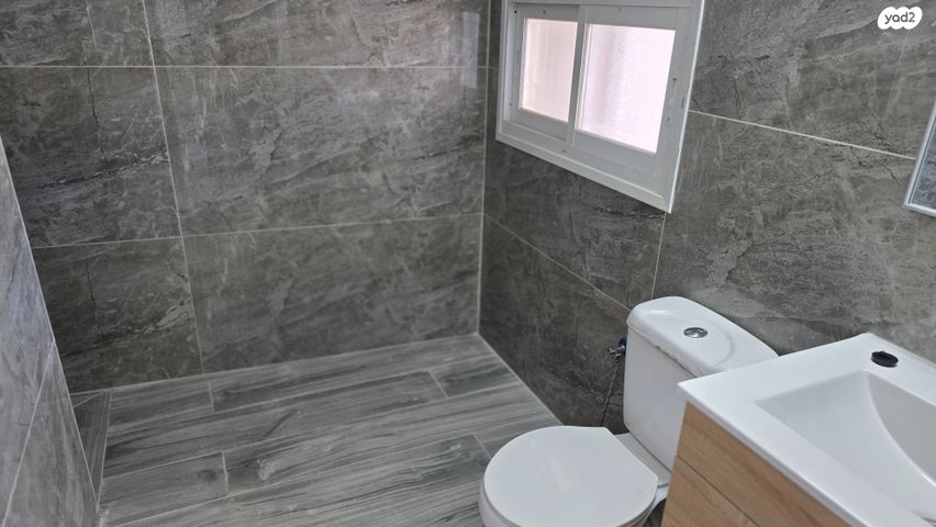 בית פרטי/ קוטג', האלון, גבעת ארזים, שלומי