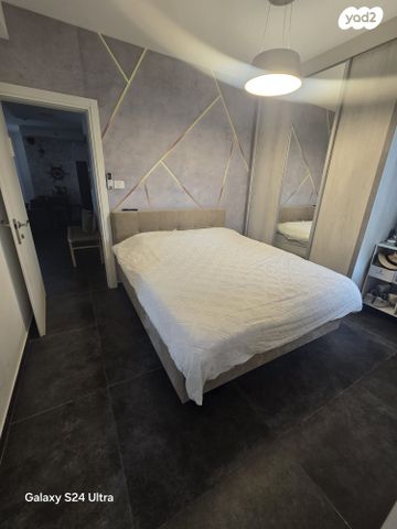 גג/ פנטהאוז, חולון