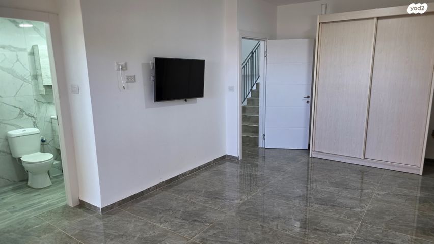 בית פרטי/ קוטג', האלון, גבעת ארזים, שלומי