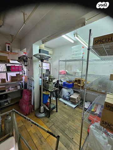 מחסנים, דיזנגוף, הצפון הישן - צפון, תל אביב יפו