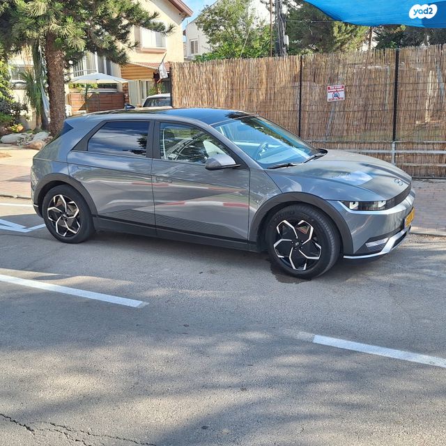 יונדאי איוניק 5