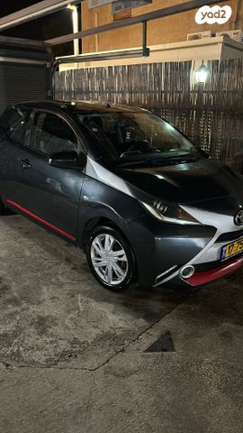 טויוטה אייגו