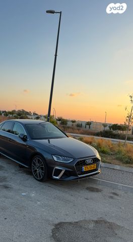 מודעת רכב אאודי A4