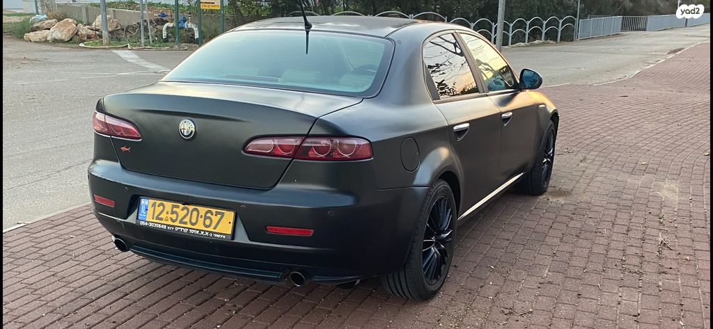 אלפא רומיאו 159