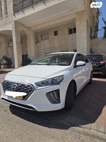 יונדאי איוניק