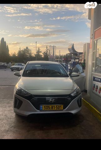 מודעת רכב יונדאי איוניק