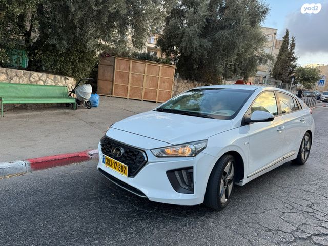 מודעת רכב יונדאי איוניק