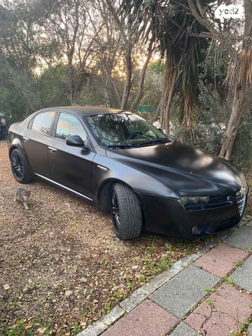 אלפא רומיאו 159