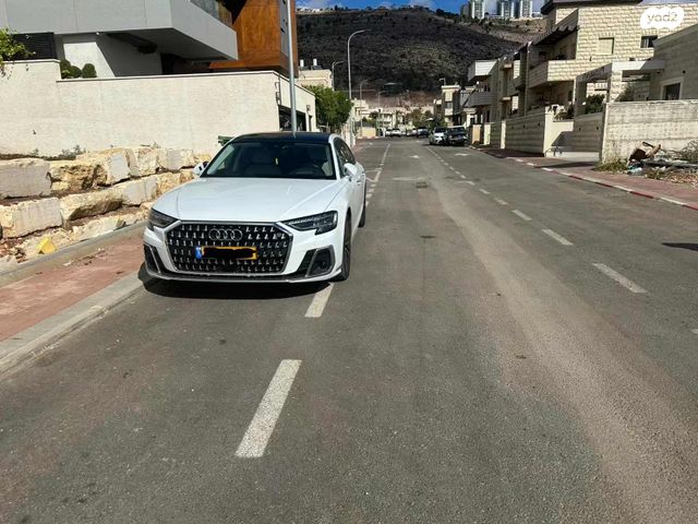 מודעת רכב אאודי A8