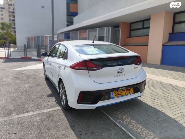 יונדאי איוניק