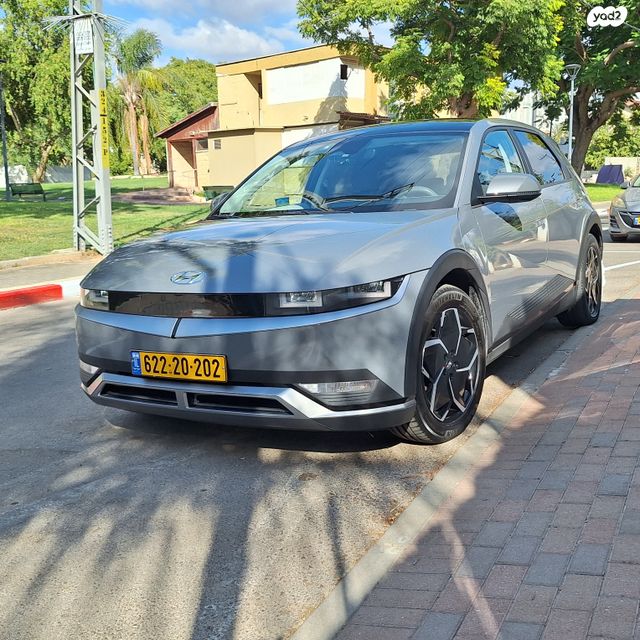 יונדאי איוניק 5