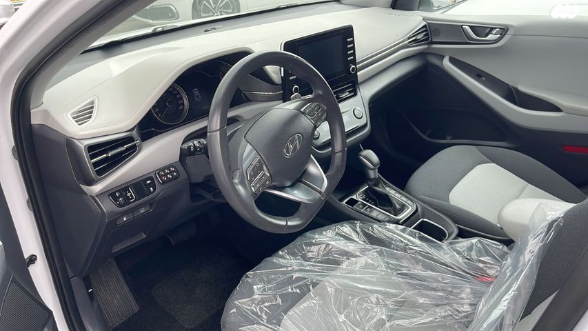 יונדאי איוניק