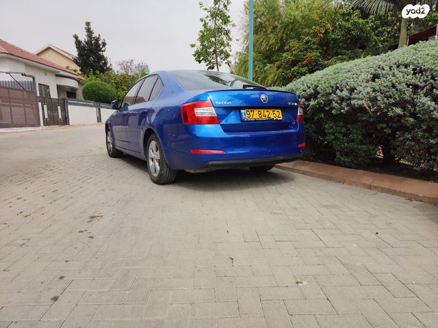 סקודה אוקטביה