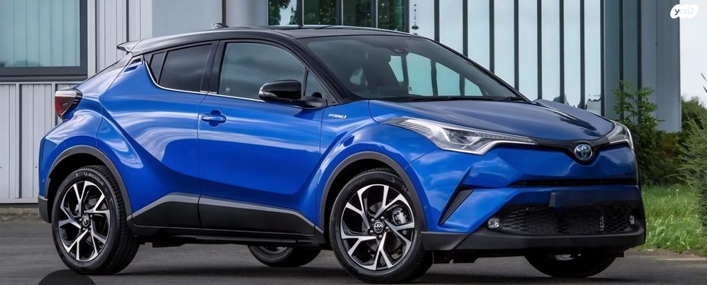 מודעת רכב טויוטה C-HR