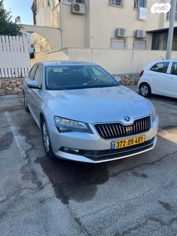 מודעת רכב סקודה סופרב