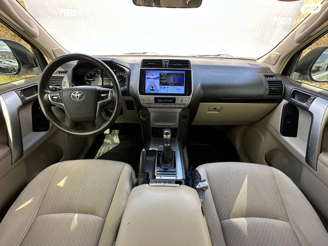 טויוטה לנד קרוזר