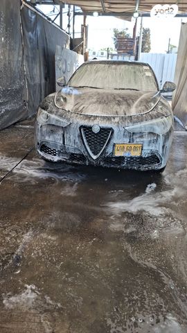 מודעת רכב אלפא רומיאו סטלביו