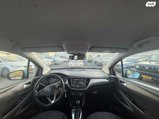 אופל קרוסלנד X