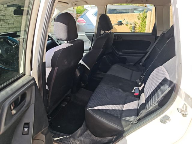 סובארו פורסטר