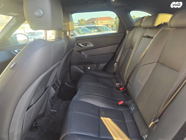 לנד רובר ריינג' רובר ולאר