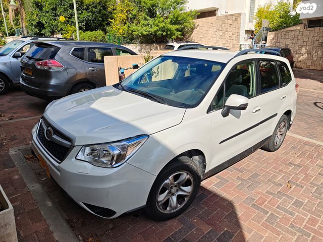 סובארו פורסטר