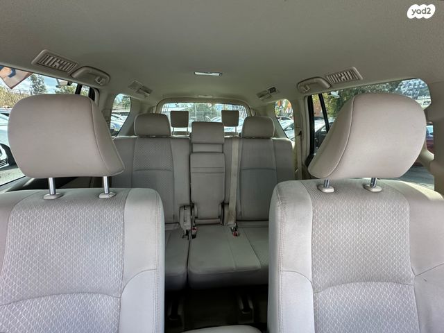 טויוטה לנד קרוזר