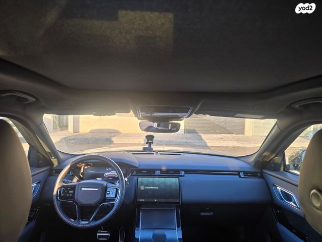 לנד רובר ריינג' רובר ולאר