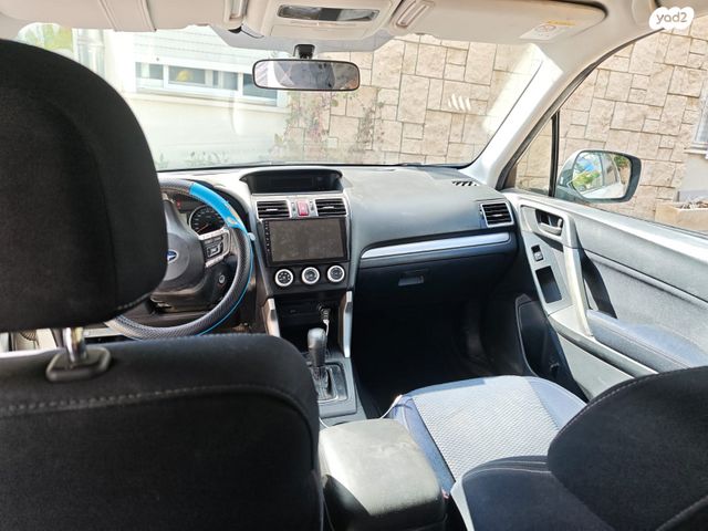 מודעת רכב סובארו פורסטר