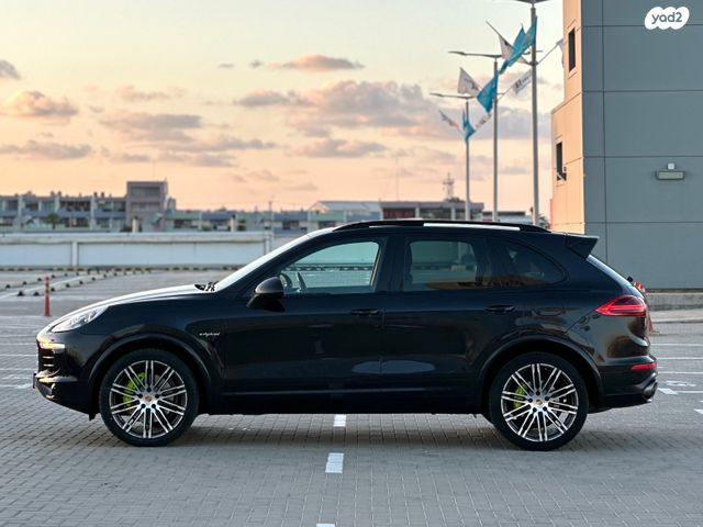 פורשה קאיין