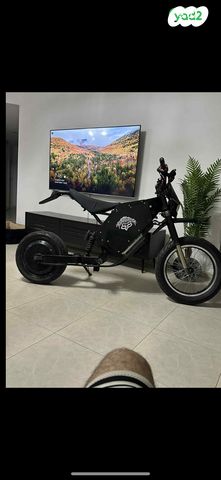 מודעת רכב סורון סטרום בי