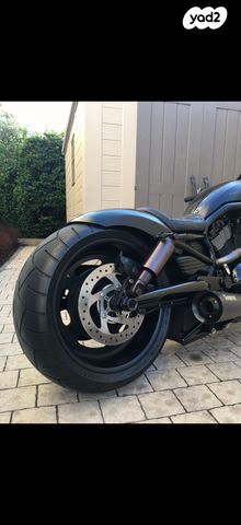 מודעת רכב הרלי דיווידסון V-Rod 1250
