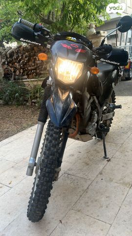 קאוואסאקי KLX230
