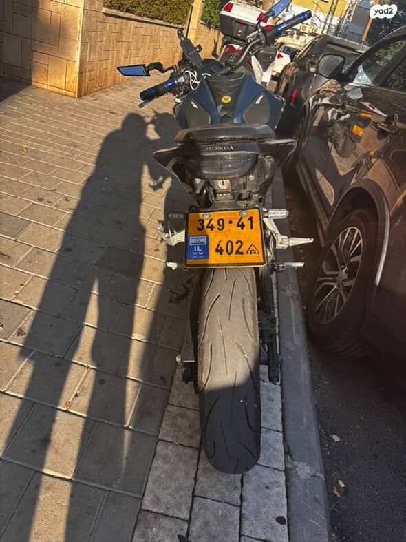 מודעת רכב הונדה CB125R