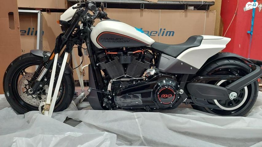 הרלי דיווידסון FXDR 114