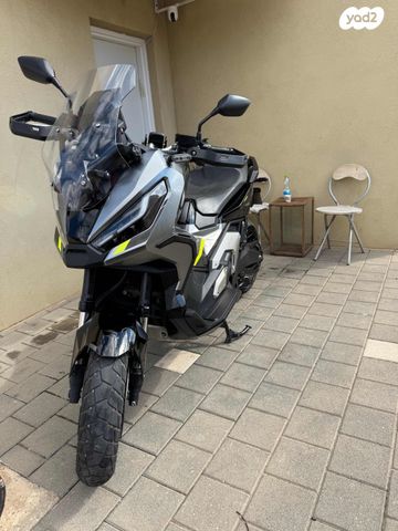הונדה X-ADV750