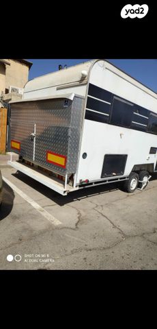 מודעת רכב נגרר (קראוון נגרר)